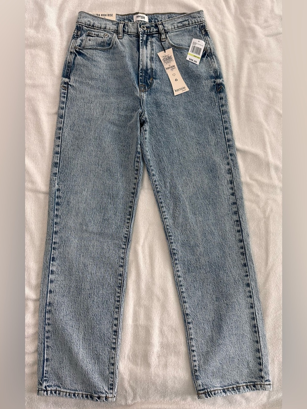 NWT Kensie The Emilia Ultra High Rise Slim Straight Jeans 4/27 Light Wash